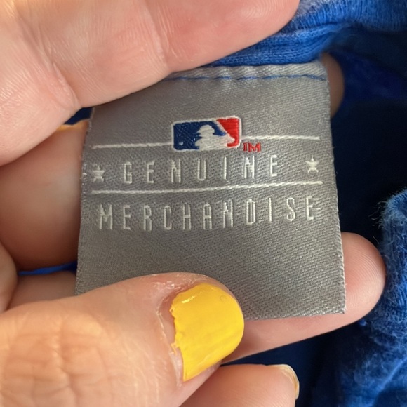 🎉4 for $20 MLB Genuine Merchandise Phillies Tee, Small - Picture 4 of 5